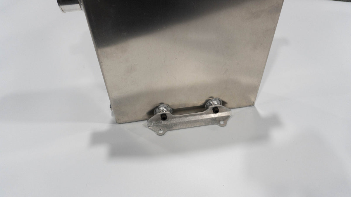 Outlaw Catch Can - In Car | ASE